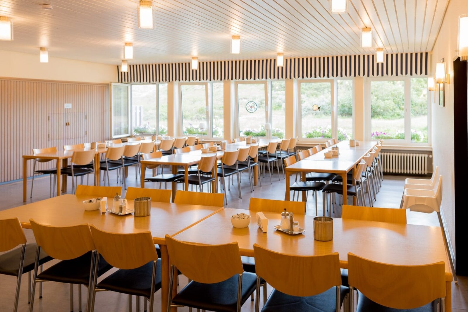 Speisesaal, in dem die Mahlzeiten gemeinsam eingenommen werden